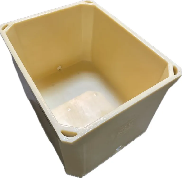 Plastkar 310 ltr. 915x715x710mm