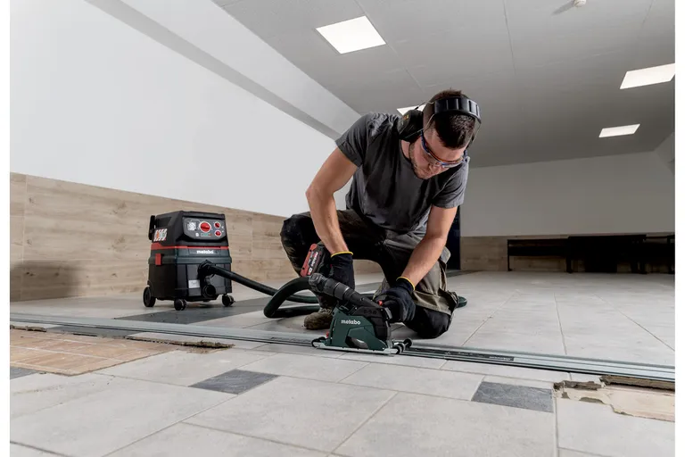 Metabo Vinkelsliper WVB 18 LT BL 11-125 Quick inkl. 2x5,5Ah Bat, Lader ASC 145 & Metabox 165l