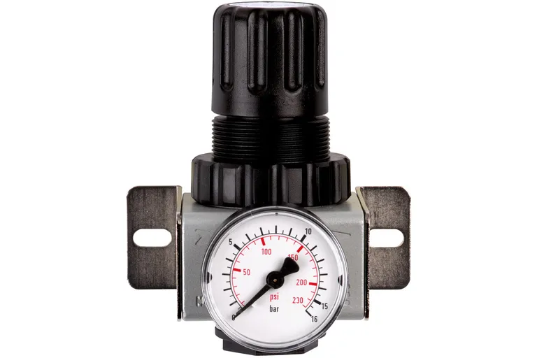 Regulator R-200 1/2" m/manometer