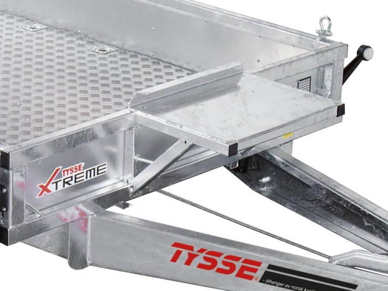 Maskinhenger XTREME 6809 m/baklem 2700kg