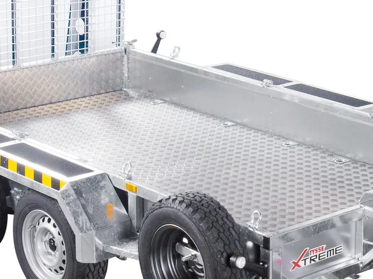 Maskinhenger XTREME 6809 m/baklem 2700kg