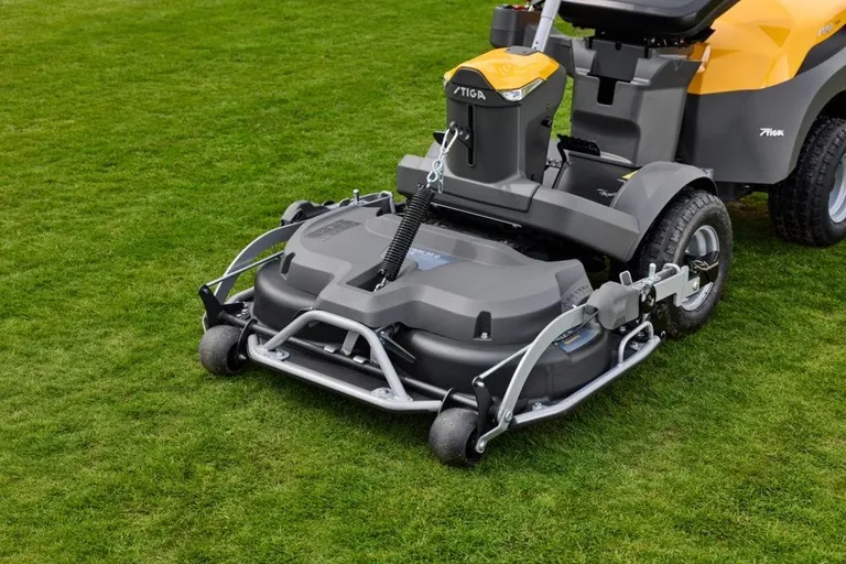 Sitteklipper, Stiga Park 500 WX