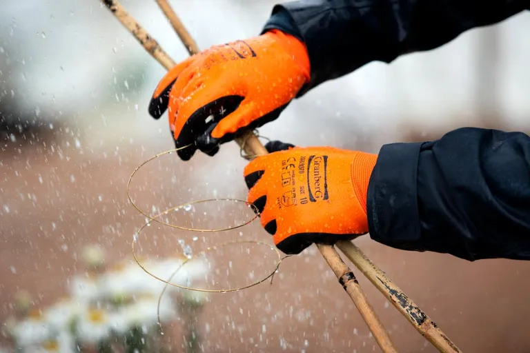 Hanske, Montering, Lateks Orange