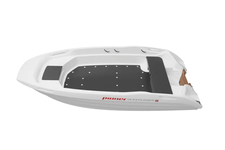 Pioner 16 Explorer