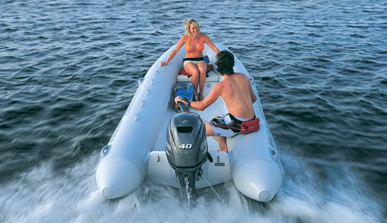 Båtmotor, Yamaha 40 hk
