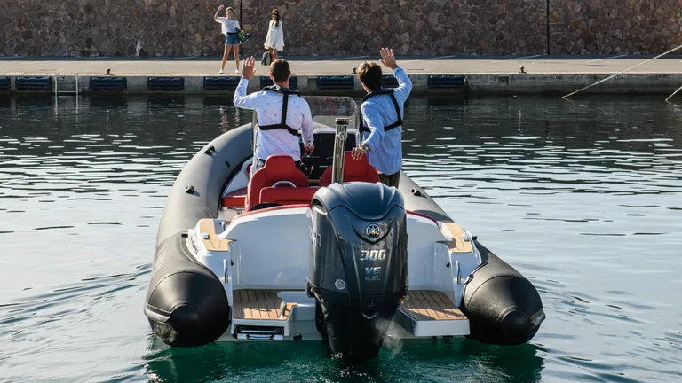 Båtmotor, Yamaha 300hk V6