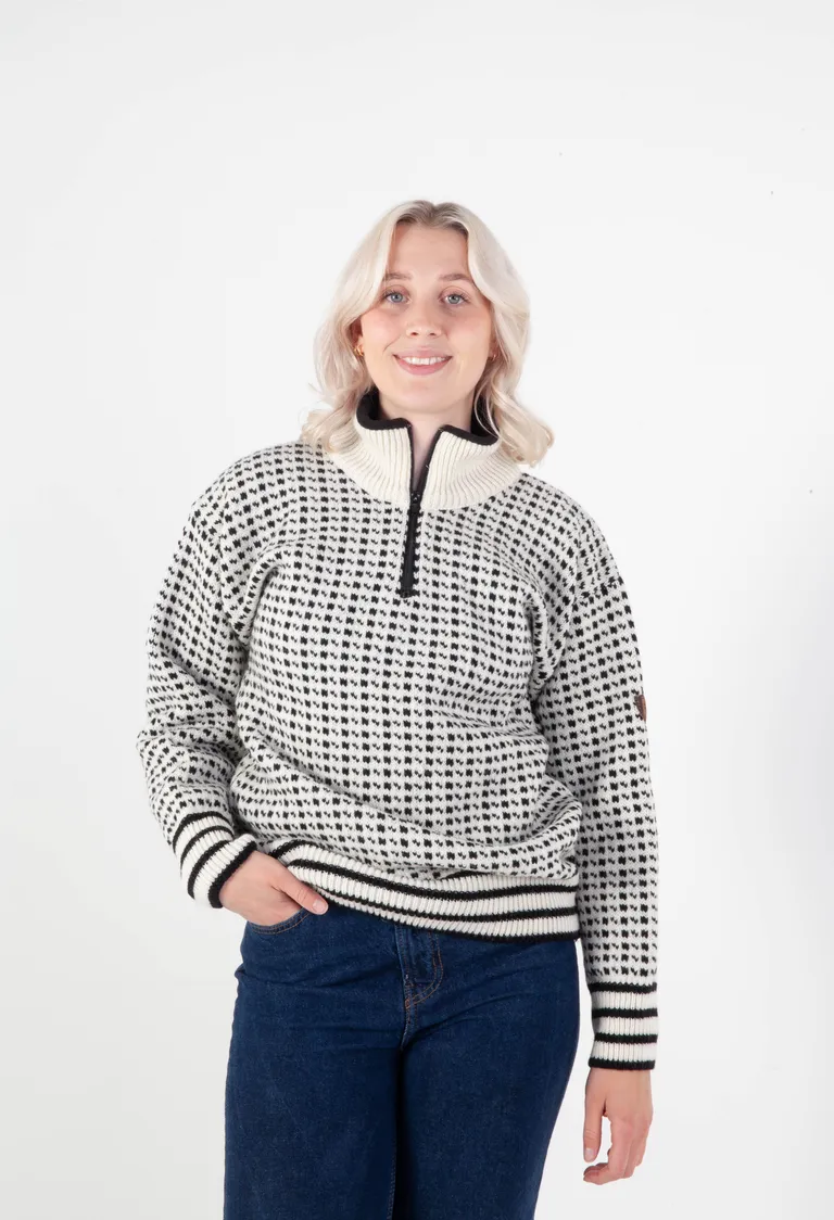 Islender Genser m/Høy hals & zip, Hvit/Sort